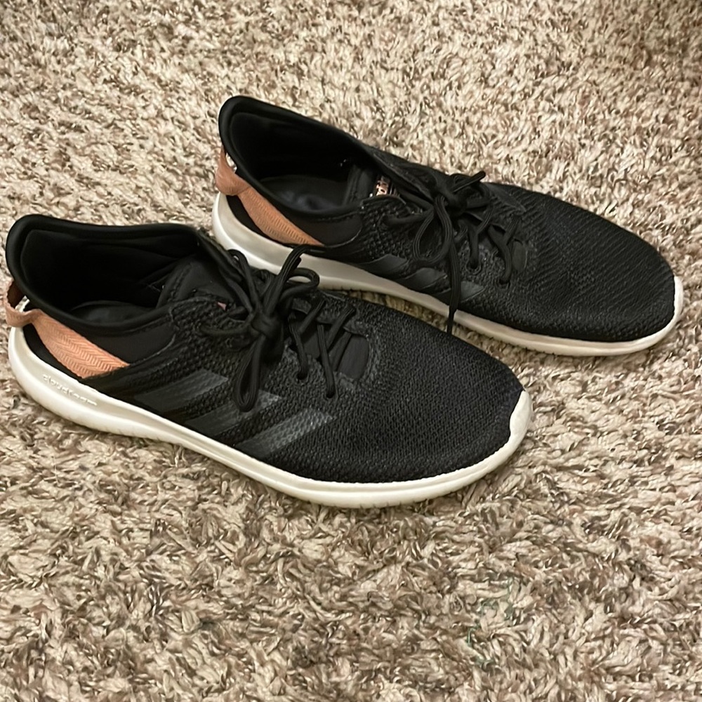 Adidas cloud foam sneakers